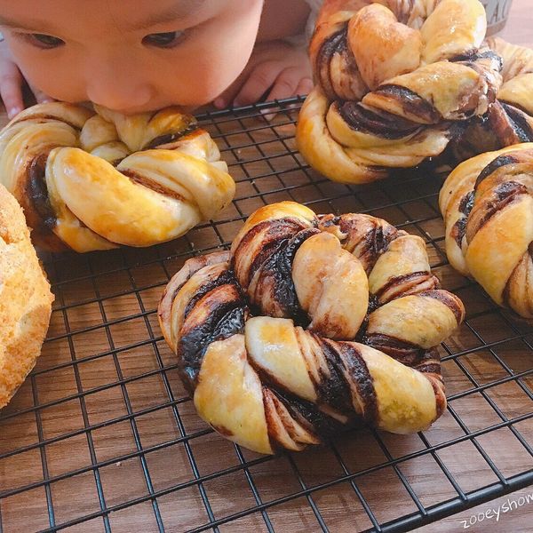巧克力醬千層麵包 : Zooey Su一起做