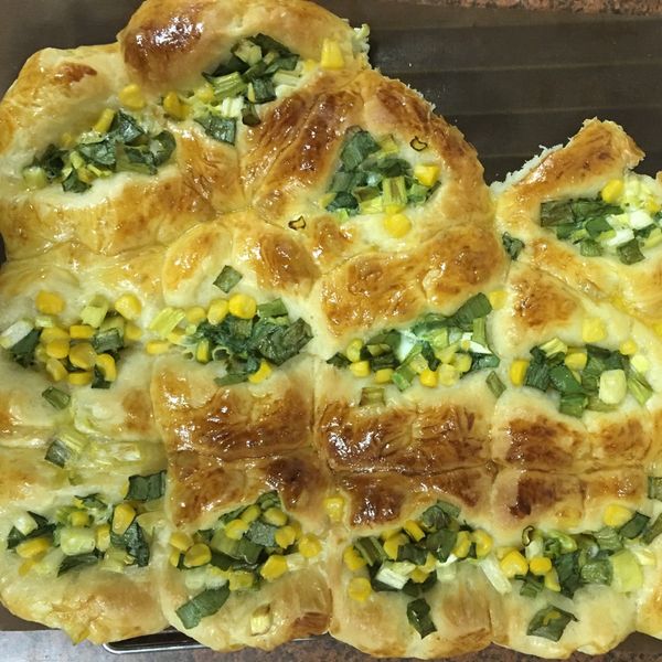 蔥花玉米麵包 : Angel You一起做