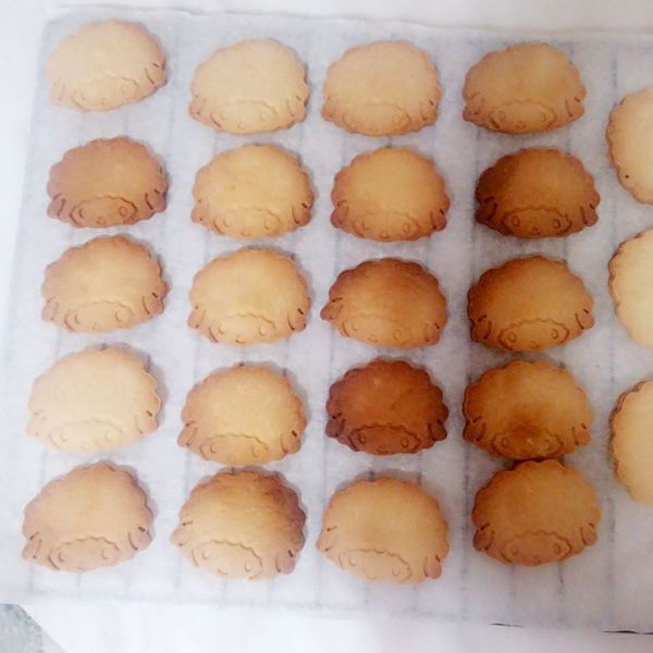 三種材料做餅乾  蜂蜜餅乾 : 優優一起做