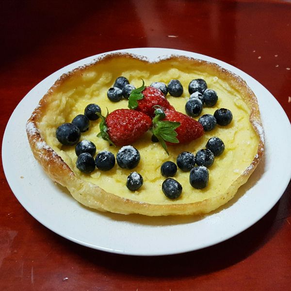 草莓藍莓荷蘭鬆餅(Dutch Baby) : Tey Shu Teng一起做