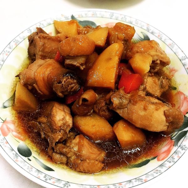 馬鈴薯燉雞肉：Sharon Cheng 一起做