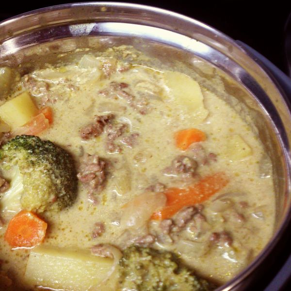 【東煮】北奔幫手-椰香牛肉咖哩 Coconut beef curry ：Ella Li 一起做