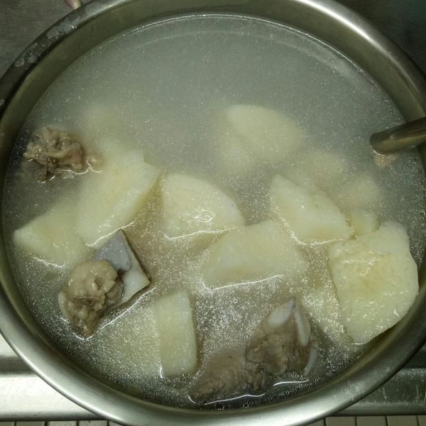 【厚生廚房】山藥排骨湯 : 燕一起做