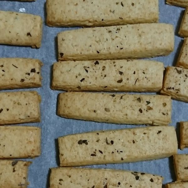 【餅乾研究室】義大利香料起司棒餅乾 : Sue Ko一起做