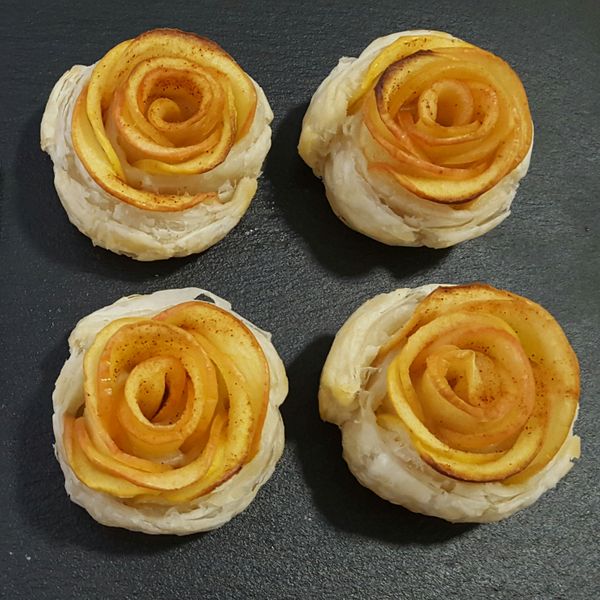 酥皮玫瑰蘋果派【HOLA幸福食堂】 : Tey Shu Teng一起做