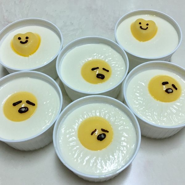 【蛋黃哥芒果布丁凍奶酪】：Fang-Yu Lin 一起做