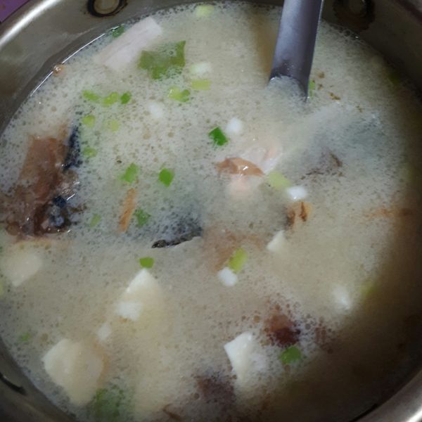 鮭魚豆腐味噌湯 : 菁一起做