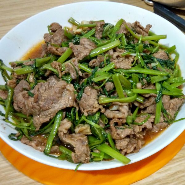 沙茶空心菜炒牛肉 : Amo一起做