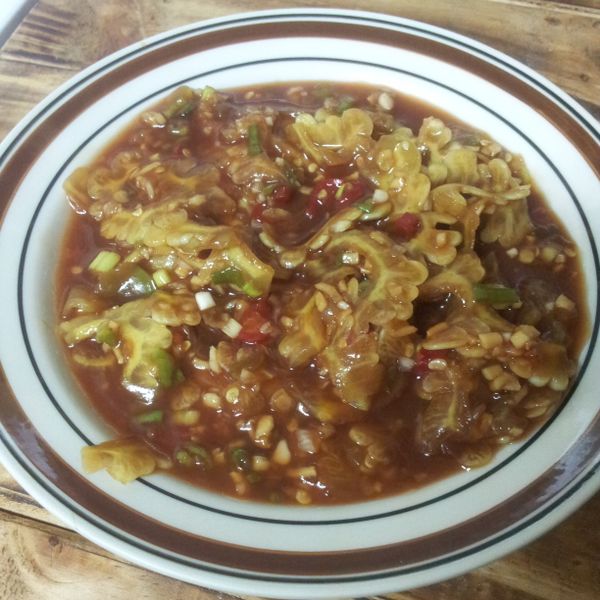 涼拌苦瓜佐五味醬：Hsiao-mei Chan 一起做