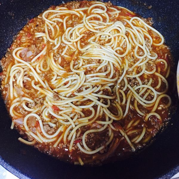 蕃茄肉醬意大利麵 : Zoey Chen一起做