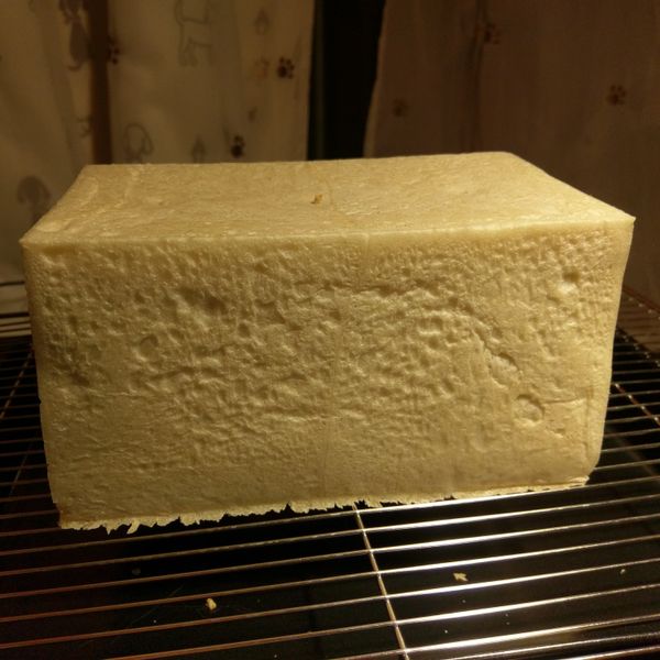 80%水分的全麥醇奶吐司(低溫發酵法) : 蘋果妹一起做