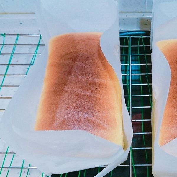 磅蛋糕模做戚風❤️（免倒扣）蜂蜜戚風蛋糕 : 黃小魚一起做