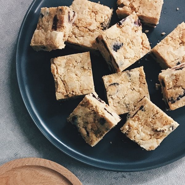 蔓越莓核桃雪Q餅 : 張芝菱一起做