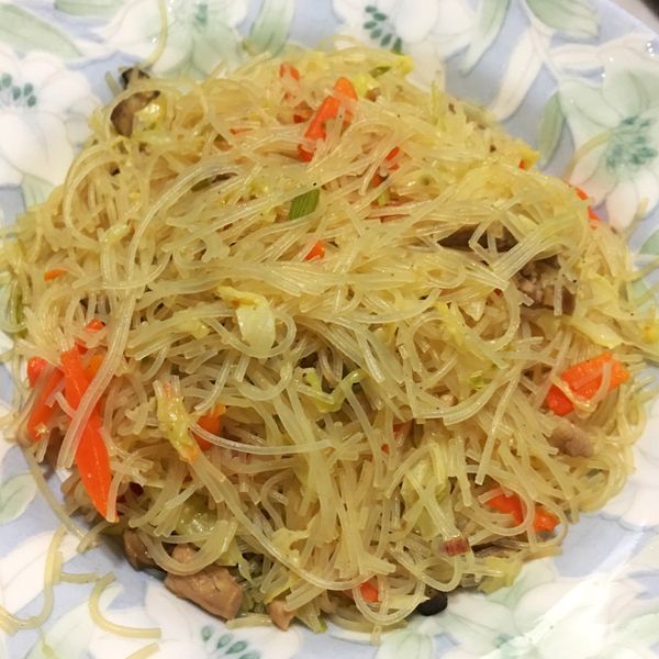 台式炒米粉+ 阿基師的炒米粉小撇步：Peiwen Ducky Che 一起做