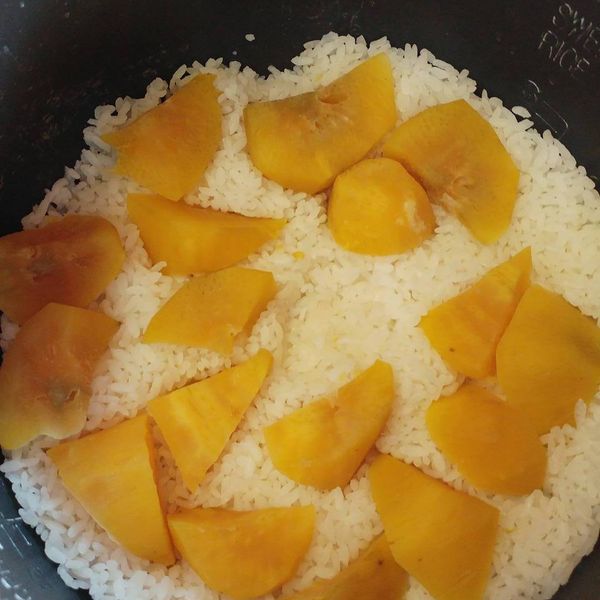 地瓜飯 : 丙347吳奕俊一起做