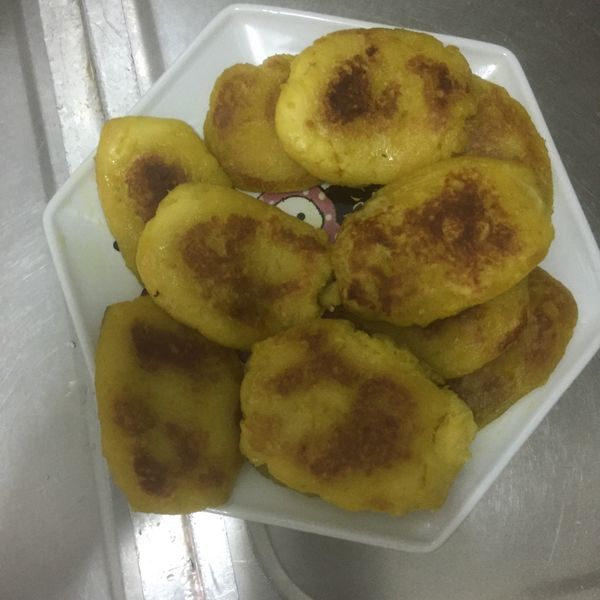 簡易地瓜餅 : 阿輝一起做