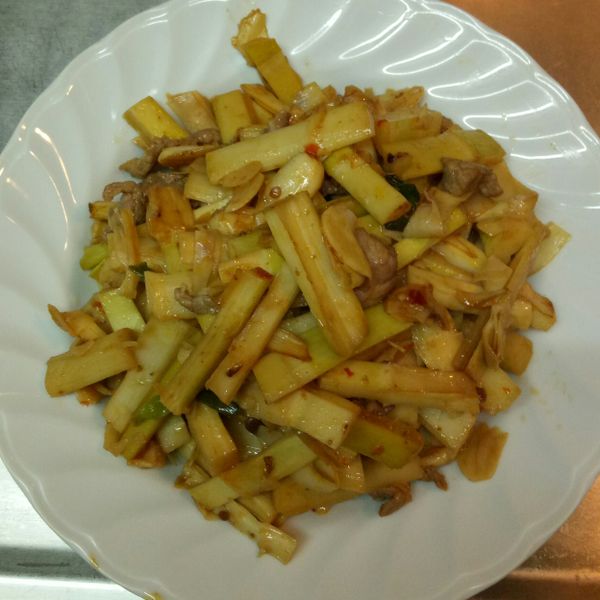 【厚生廚房】山藥排骨湯 : 燕一起做