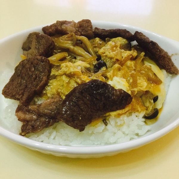 滑蛋野菇丼飯【淬釀全菜單挑戰賽】：蕭如玉 一起做