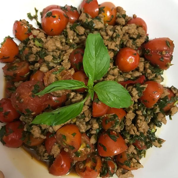 泰式打拋豬:張雅茹 一起做