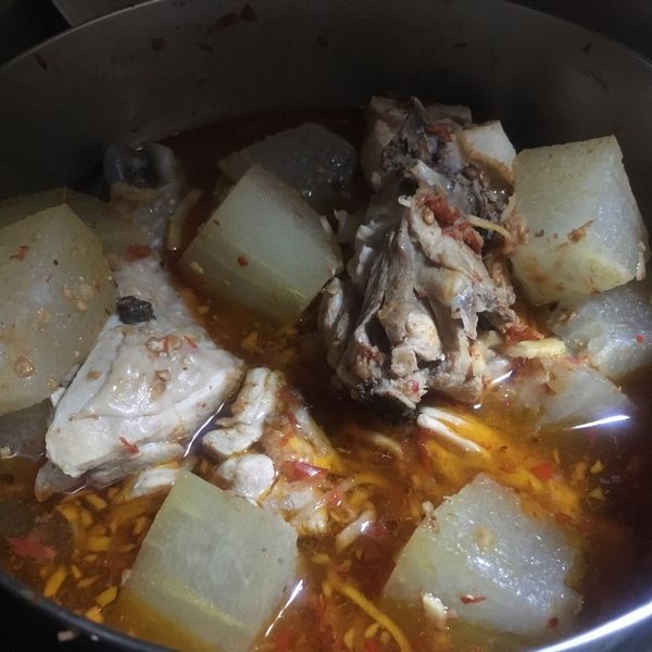 【厚生廚房】辣味冬瓜雞 : 露露一起做