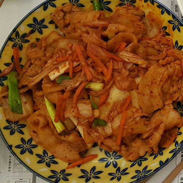 泡菜炒豬肉：小青蛙 一起做