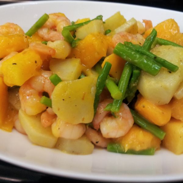 開胃的夏日午餐 - 鮮蝦芒果沙拉：蔡綺珍 一起做