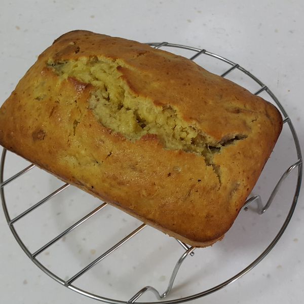 香蕉蛋糕～鬆餅粉做的喔：巧妹麻 一起做