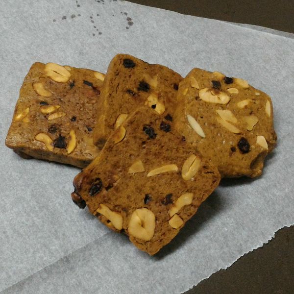 咖啡核桃香酥餅乾：珍珍 一起做