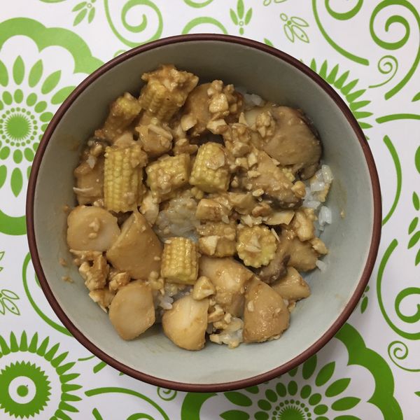 杏鮑菇炒鹹蛋：林芳儀 一起做