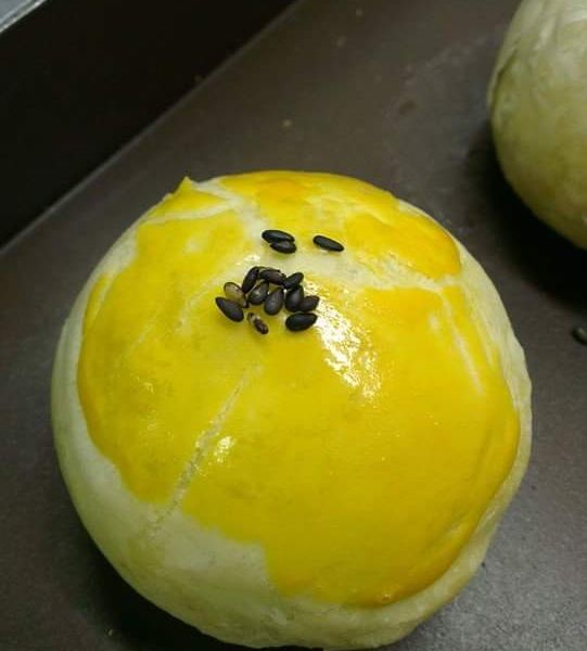 蛋黃酥 : 黃麗卿一起做