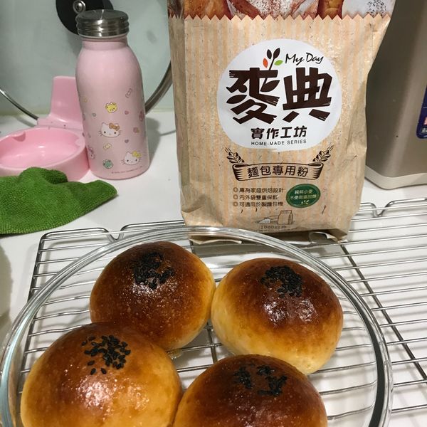 紅豆麵包【麥典實作工坊麵包專用粉】 : Pei-Chi Liu一起做
