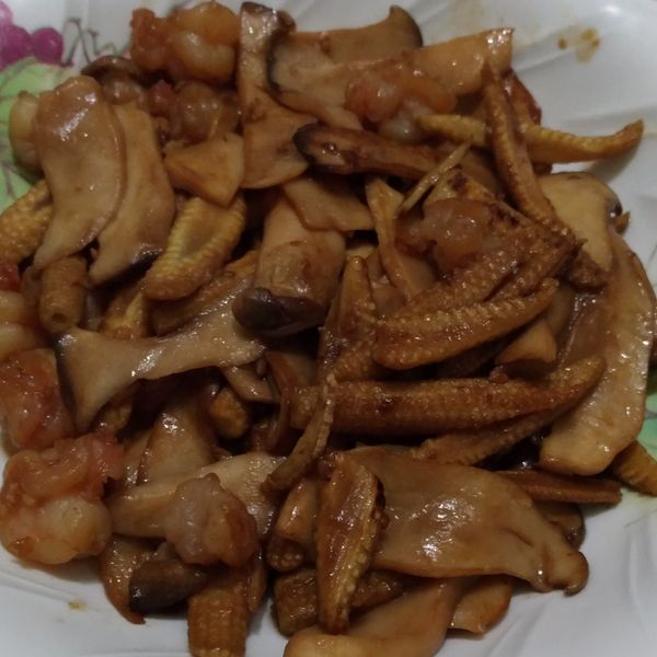 （銅鍋料理）三杯杏鮑菇：凝兒愛甜點 一起做