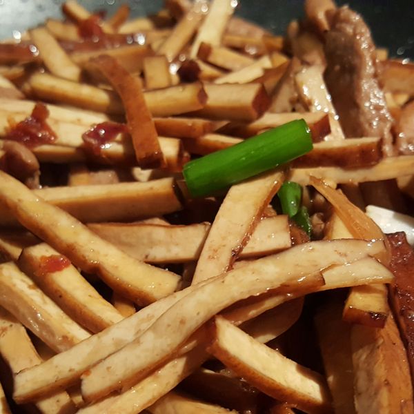 豆干肉絲--10分鐘上菜：Chieh Moomin 一起做