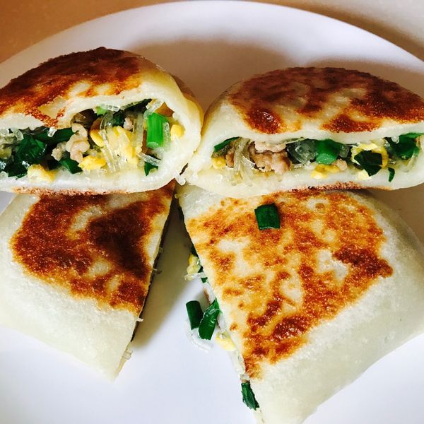 韭菜盒子：Yifang Shen 一起做