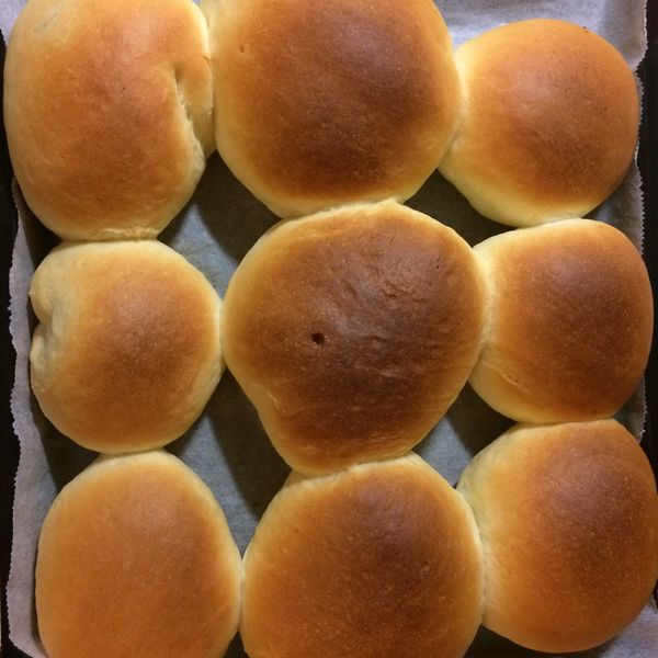 【麵包機】肉鬆小餐包 : 鍾美鈴一起做