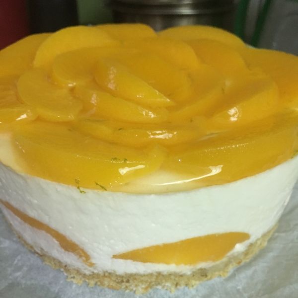 蜜桃可爾必思乳酪蛋糕 免烤箱 : 迷迭一起做