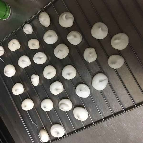 馬林糖（蛋白霜餅乾）【兩種材料】 : Vanessa Wang一起做