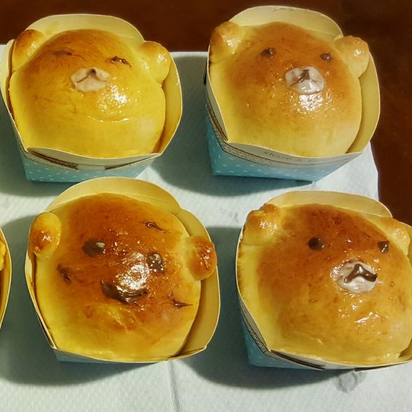 可愛小熊探出頭來~蘋果麵包：語奈 一起做