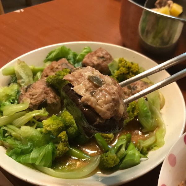 香菇鑲肉🍄電鍋簡易版 : Tracy Hsiao一起做