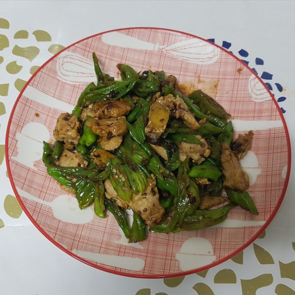 糯米椒炒五花肉：lulu 一起做