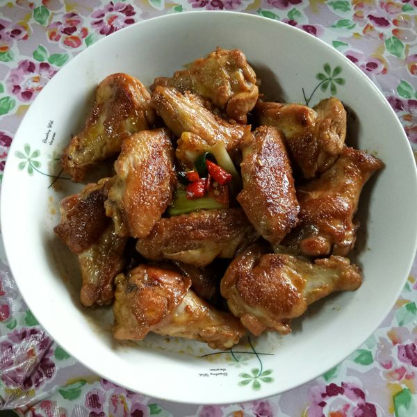 紅燒雞翅~家常菜料理:乙203羅彩瑄 一起做