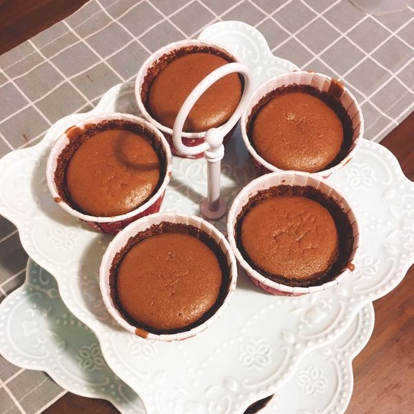 巧克力杯子蛋糕 : ᴊᴇɴɴʏ一起做