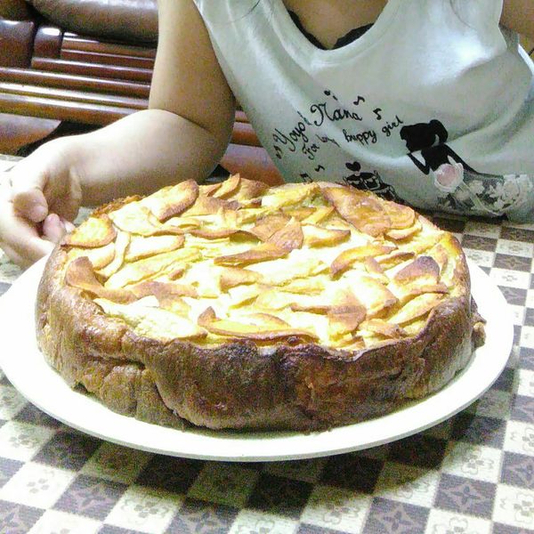 蘋果隱形蛋糕 : 逸甄一起做