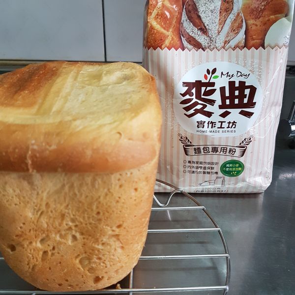 思步頁一起做了[Witi✿Kitchen](麵包機-麵包)鮮奶吐司