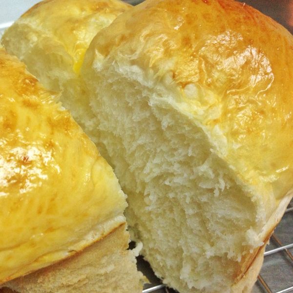 吳寶春師傅金牌牛奶吐司配方（12兩）：凡凡 一起做