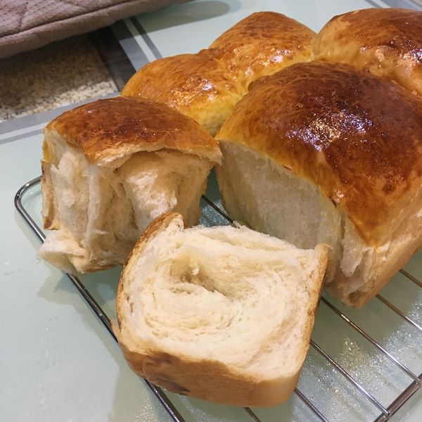 吳寶春師傅金牌牛奶吐司配方（12兩）：Doris  Chang 一起做