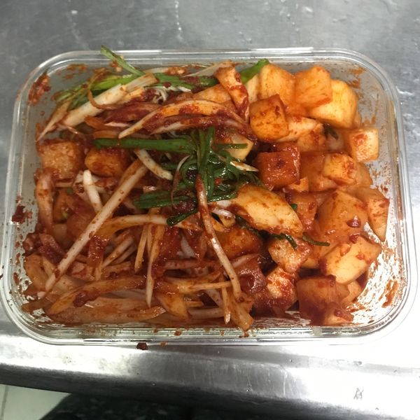 韓式辣蘿蔔 : Felicia Wang一起做