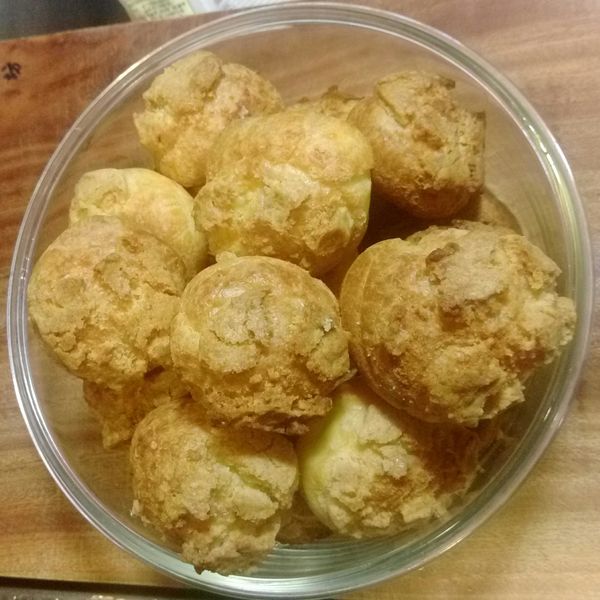 姜韻頻一起做了零失敗菠蘿泡芙 (超詳細解說)