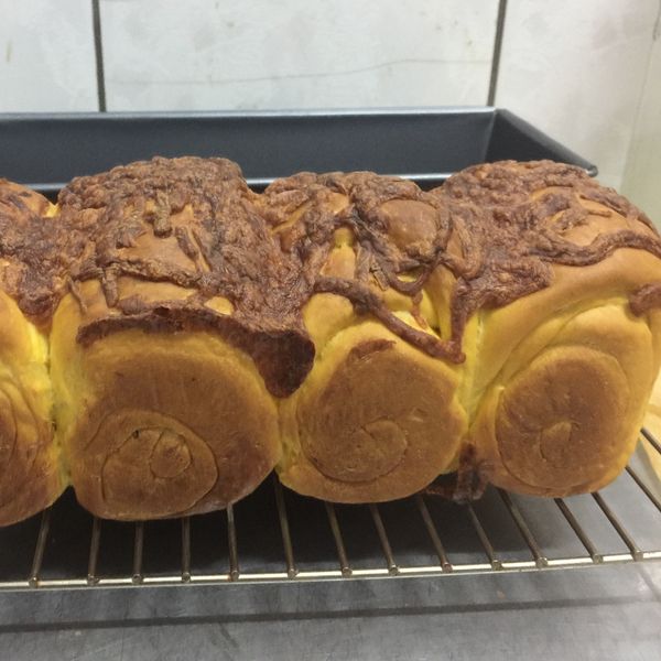 手揉南瓜拔絲吐司 : 陳珠珠一起做