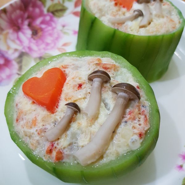 一菜二吃之絲瓜盅蒸蛋:陳逸芬 一起做